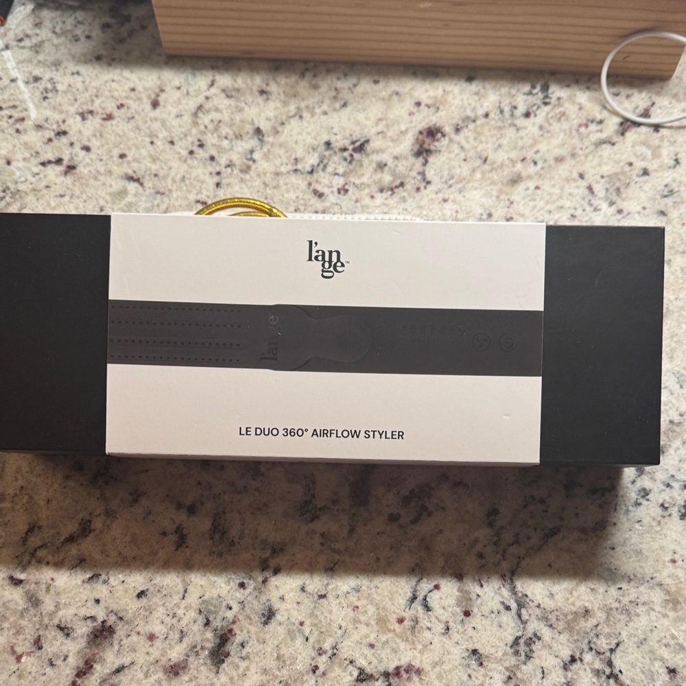 Lange Le Duo 360° Airflow Styler - Black & White